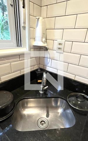 Casa de condomínio à venda com 150m², 6 quartos e 1 vaga Casa de condomínio à venda com 150m², 6 quartos e 1 vagaStudio ap 3