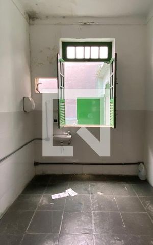 Casa à venda com 220m², 3 quartos e sem vaga Casa à venda com 220m², 3 quartos e sem vagaQuarto 1