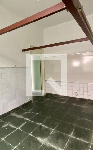 Casa à venda com 220m², 3 quartos e sem vaga Casa à venda com 220m², 3 quartos e sem vagaSala 2