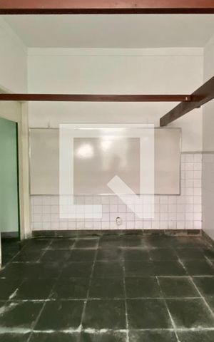 Casa à venda com 220m², 3 quartos e sem vaga Casa à venda com 220m², 3 quartos e sem vagaSala 2