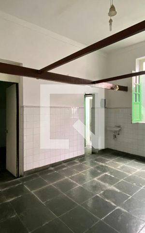 Casa à venda com 220m², 3 quartos e sem vaga Casa à venda com 220m², 3 quartos e sem vagaSala 2