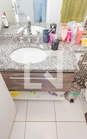 Apartamento à venda com 102m², 3 quartos e 1 vaga Apartamento à venda com 102m², 3 quartos e 1 vagaBanheiro