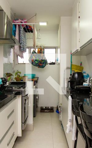 Apartamento à venda com 64m², 2 quartos e 1 vaga Apartamento à venda com 64m², 2 quartos e 1 vagaCozinha