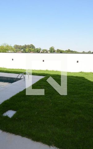 Casa de condomínio à venda com 350m², 4 quartos e 4 vagasVista da Sala