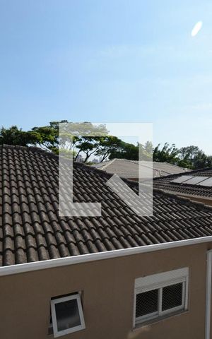 Casa de condomínio à venda com 350m², 4 quartos e 4 vagasVista da Suíte 2