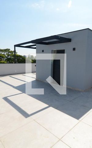 Casa de condomínio à venda com 350m², 4 quartos e 4 vagasTerraço