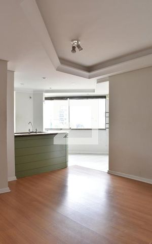 Apartamento à venda com 42m², 1 quarto e 1 vagaSala