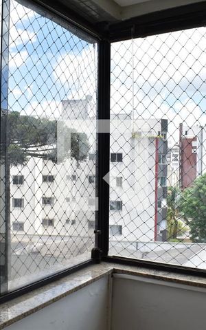 Apartamento à venda com 42m², 1 quarto e 1 vagaQuarto