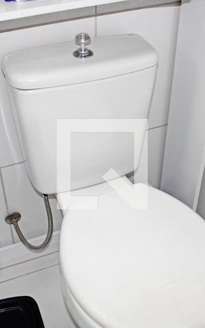 Casa de condomínio para alugar com 112m², 3 quartos e 3 vagasSuíte 1 Banheiro