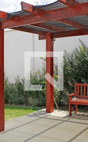 Casa de condomínio para alugar com 112m², 3 quartos e 3 vagasÁrea comum - Playground