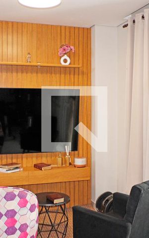 Casa de condomínio para alugar com 112m², 3 quartos e 3 vagasSala