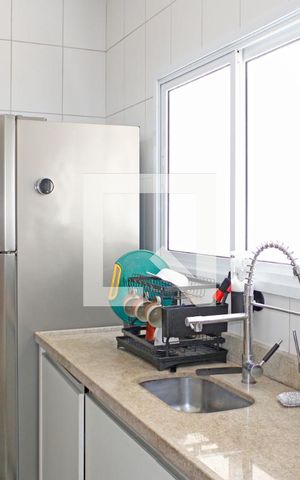 Casa de condomínio para alugar com 112m², 3 quartos e 3 vagasCozinha