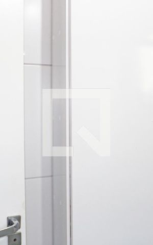Casa de condomínio para alugar com 112m², 3 quartos e 3 vagasSuíte 1 Banheiro