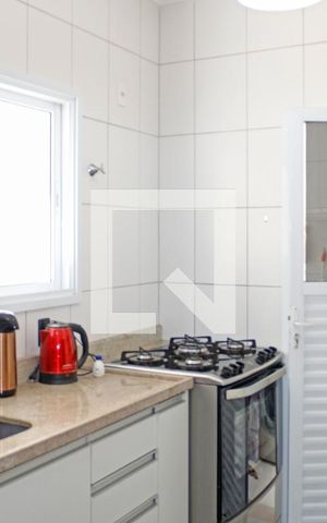 Casa de condomínio para alugar com 112m², 3 quartos e 3 vagasCozinha