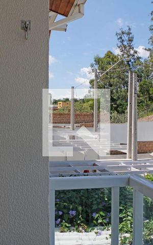 Casa de condomínio para alugar com 112m², 3 quartos e 3 vagasSuíte 1 Varanda