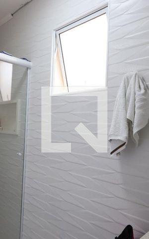 Casa à venda com 300m², 3 quartos e 2 vagasBanheiro da Suíte