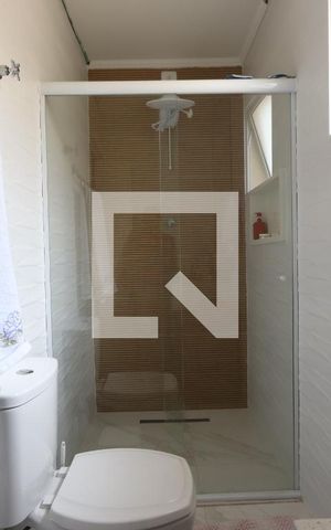 Casa à venda com 300m², 3 quartos e 2 vagasBanheiro da Suíte