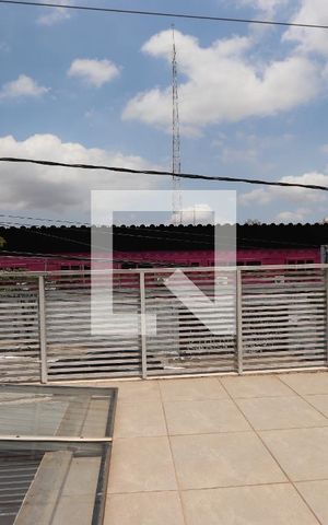 Casa à venda com 300m², 3 quartos e 2 vagasVaranda piso superior