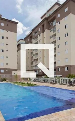 Apartamento à venda com 121m², 2 quartos e 1 vaga Apartamento à venda com 121m², 2 quartos e 1 vagaPiscina