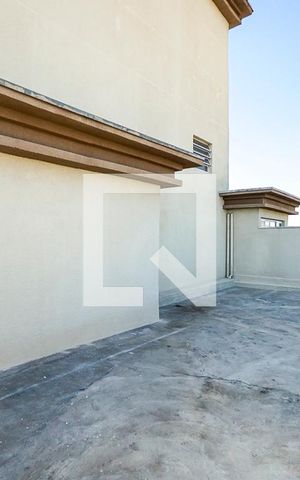 Apartamento à venda com 121m², 2 quartos e 1 vaga Apartamento à venda com 121m², 2 quartos e 1 vagaCobertura