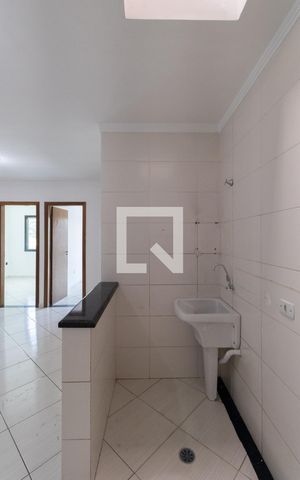 Apartamento para alugar com 65m², 2 quartos e sem vaga Apartamento para alugar com 65m², 2 quartos e sem vagaCozinha e Área de Serviço