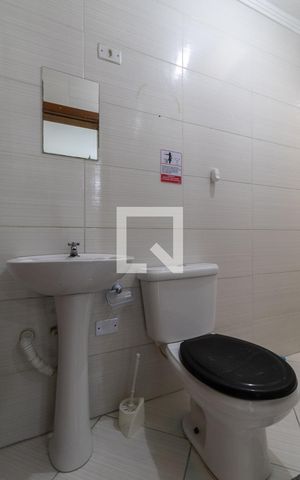 Apartamento para alugar com 65m², 2 quartos e sem vaga Apartamento para alugar com 65m², 2 quartos e sem vagaBanheiro