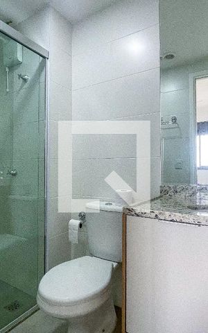 Studio para alugar com 24m², 1 quarto e sem vaga Studio para alugar com 24m², 1 quarto e sem vagaBanheiro