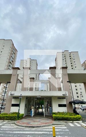Apartamento para alugar com 62m², 3 quartos e 1 vaga Apartamento para alugar com 62m², 3 quartos e 1 vagaFachada