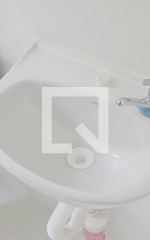 Apartamento à venda com 41m², 2 quartos e 1 vaga Apartamento à venda com 41m², 2 quartos e 1 vagaBanheiro
