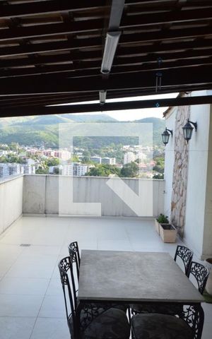 Apartamento à venda com 152m², 3 quartos e 2 vagasTerraço