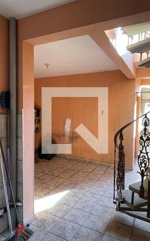Casa para alugar com 200m², 3 quartos e 2 vagasÁrea de Serviço
