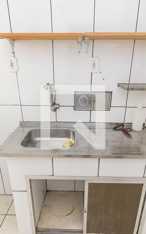 Apartamento à venda com 52m², 2 quartos e 1 vaga Apartamento à venda com 52m², 2 quartos e 1 vagaCozinha