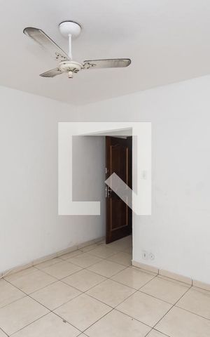 Apartamento à venda com 52m², 2 quartos e 1 vaga Apartamento à venda com 52m², 2 quartos e 1 vagaSala