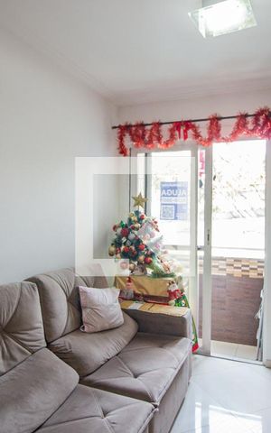 Apartamento para alugar com 46m², 2 quartos e 1 vaga Apartamento para alugar com 46m², 2 quartos e 1 vagaSala