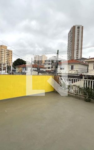Casa à venda com 163m², 3 quartos e 2 vagasVaranda Quarto 1