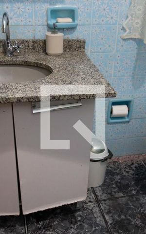 Casa à venda com 171m², 2 quartos e 2 vagas Casa à venda com 171m², 2 quartos e 2 vagasBanheiro 2