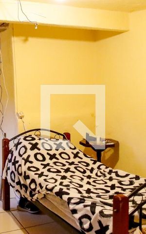 Casa à venda com 171m², 2 quartos e 2 vagas Casa à venda com 171m², 2 quartos e 2 vagasQuarto 3