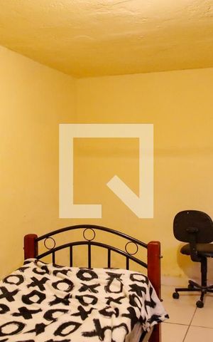 Casa à venda com 171m², 2 quartos e 2 vagas Casa à venda com 171m², 2 quartos e 2 vagasQuarto 3