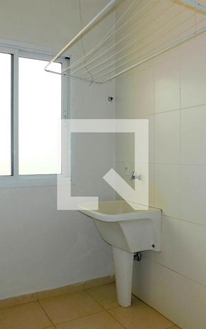 Casa de condomínio para alugar com 400m², 3 quartos e 4 vagasÁrea de Serviço