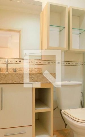 Casa de condomínio para alugar com 400m², 3 quartos e 4 vagasBanheiro  3