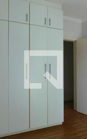 Casa de condomínio para alugar com 400m², 3 quartos e 4 vagasQuarto 2