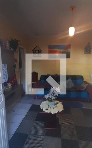 Casa à venda com 60m², 2 quartos e 1 vaga Casa à venda com 60m², 2 quartos e 1 vagaSala