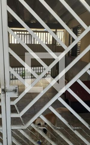 Casa à venda com 60m², 2 quartos e 1 vaga Casa à venda com 60m², 2 quartos e 1 vagaQuintal