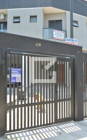 Casa à venda com 188m², 3 quartos e 2 vagasFachada