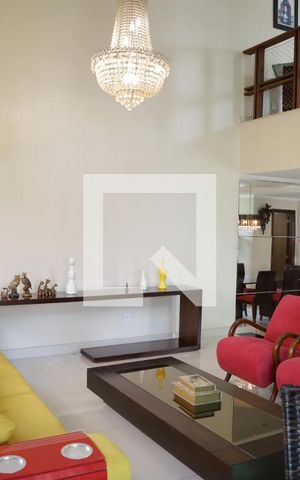 Casa de condomínio para alugar com 296m², 3 quartos e 2 vagasSala