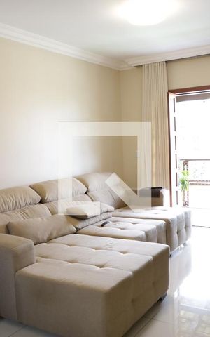 Casa de condomínio para alugar com 296m², 3 quartos e 2 vagasSala