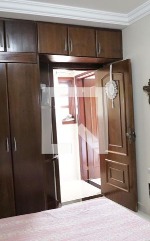 Casa de condomínio para alugar com 296m², 3 quartos e 2 vagasQuarto 2