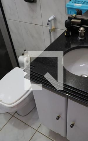 Casa de condomínio para alugar com 296m², 3 quartos e 2 vagasQuarto