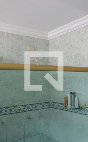 Casa de condomínio para alugar com 296m², 3 quartos e 2 vagasBanheiro