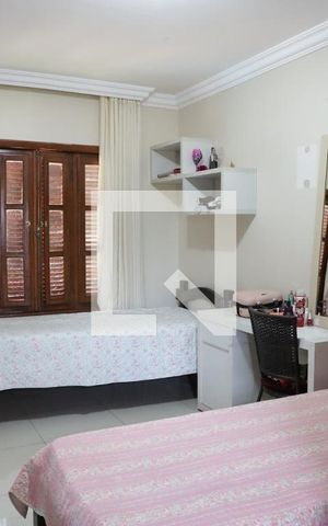 Casa de condomínio para alugar com 296m², 3 quartos e 2 vagasQuarto 2